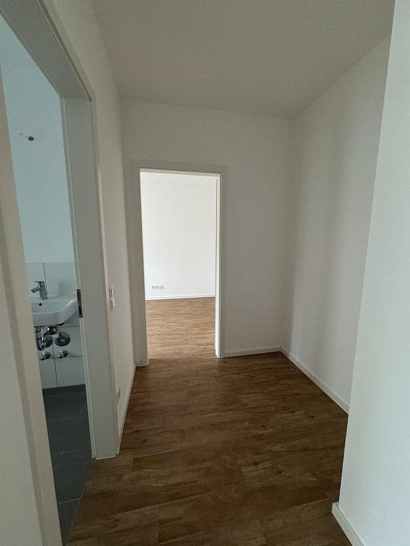 Prenájom bytu 2-izbový 73 m², Flakenstr. 24, Erkner, Brandenbursko Prenájom bytu 2-izbový 73 m², Flakenstr. 24, Erkner, Brandenbursko