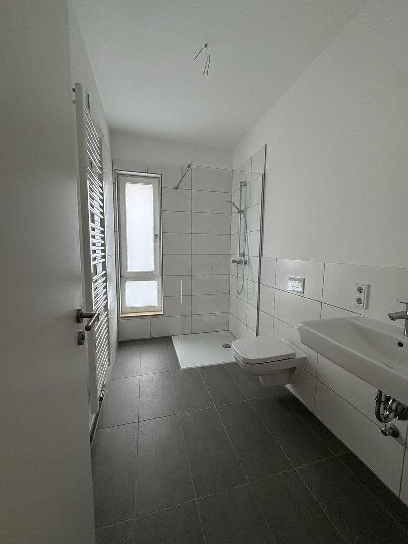 Prenájom bytu 2-izbový 73 m², Flakenstr. 24, Erkner, Brandenbursko Prenájom bytu 2-izbový 73 m², Flakenstr. 24, Erkner, Brandenbursko