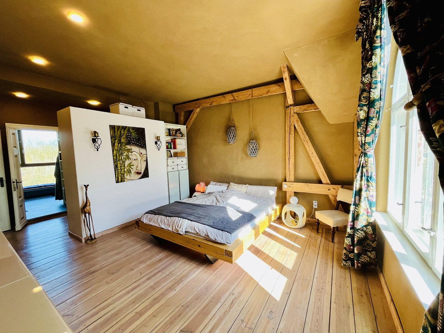 Predaj domu 168 m², pozemek 1.039 m², Berlin, Berlín Predaj domu 168 m², pozemek 1.039 m², Berlin, Berlín