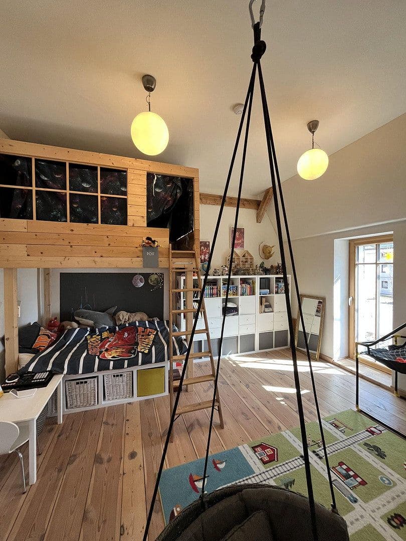 Predaj domu 168 m², pozemek 1.039 m², Berlin, Berlín Predaj domu 168 m², pozemek 1.039 m², Berlin, Berlín