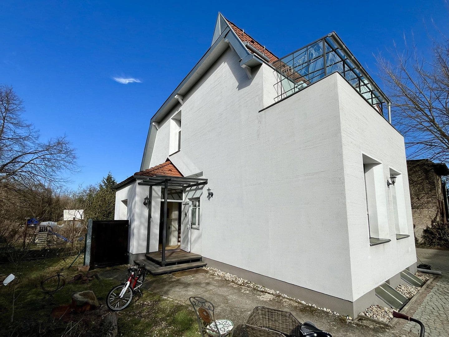 Predaj domu 168 m², pozemek 1.039 m², Berlin, Berlín Predaj domu 168 m², pozemek 1.039 m², Berlin, Berlín