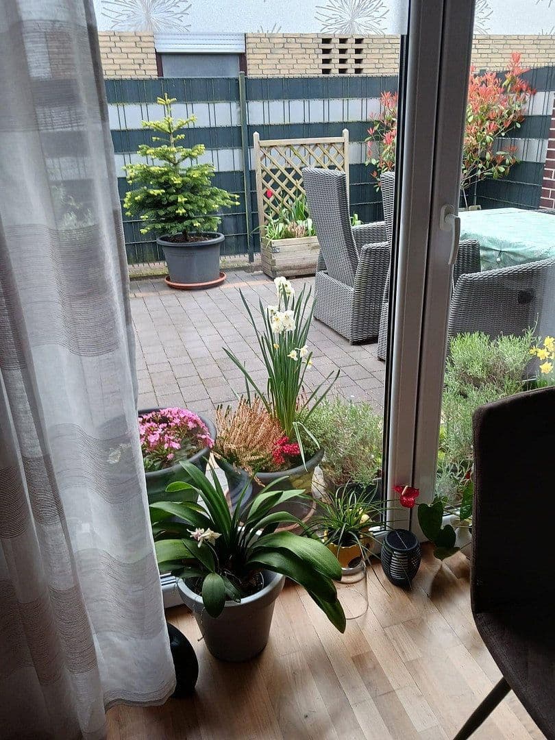 Prenájom domu 95 m², pozemek 150 m², Kirchstraße 30a, Ostrhauderfehn, Dolné Sasko Prenájom domu 95 m², pozemek 150 m², Kirchstraße 30a, Ostrhauderfehn, Dolné Sasko