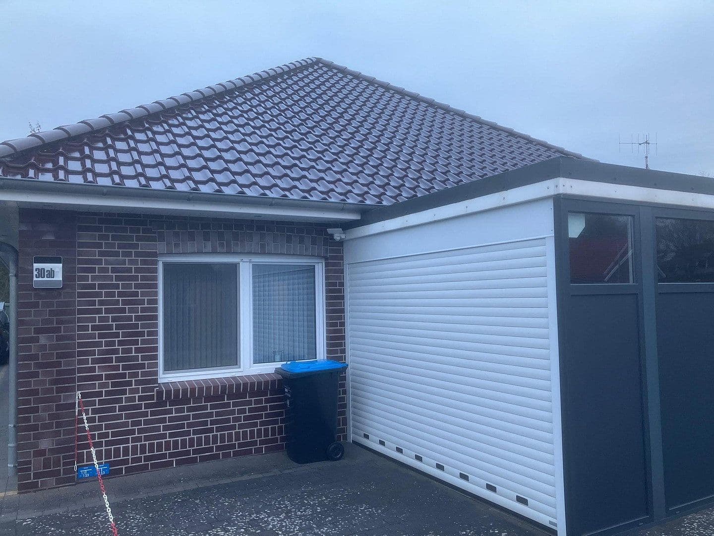 Prenájom domu 95 m², pozemek 150 m², Kirchstraße 30a, Ostrhauderfehn, Dolné Sasko Prenájom domu 95 m², pozemek 150 m², Kirchstraße 30a, Ostrhauderfehn, Dolné Sasko