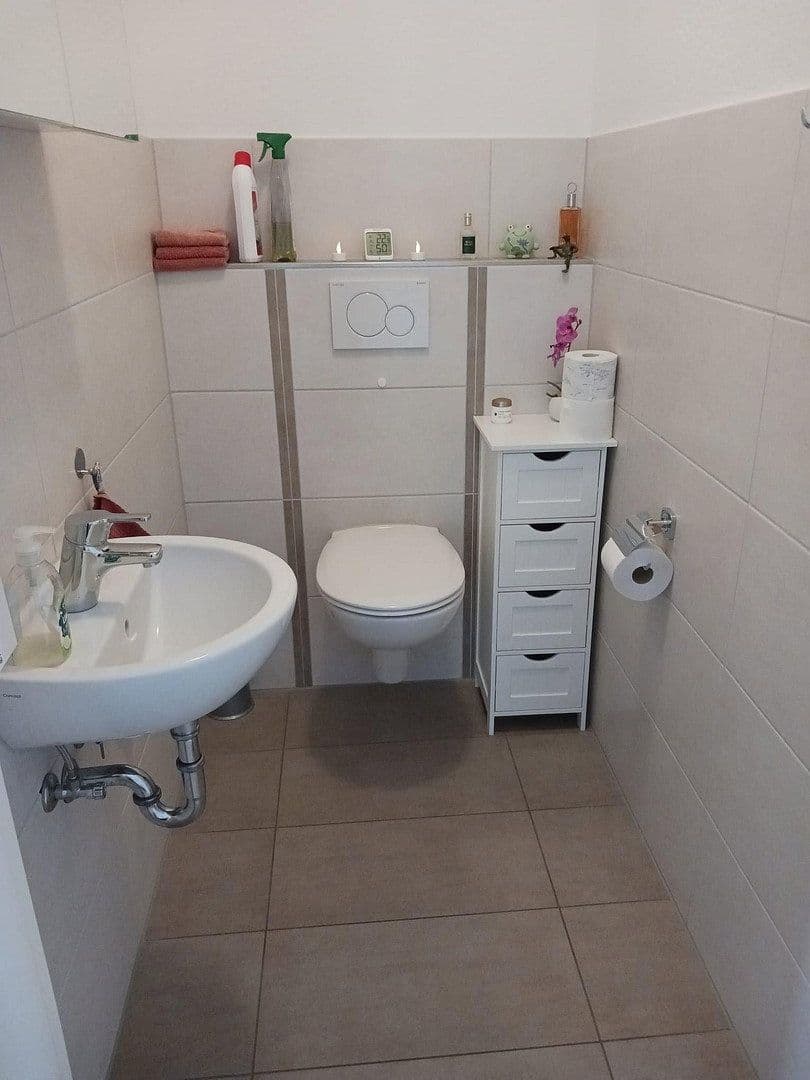 Prenájom domu 95 m², pozemek 150 m², Kirchstraße 30a, Ostrhauderfehn, Dolné Sasko Prenájom domu 95 m², pozemek 150 m², Kirchstraße 30a, Ostrhauderfehn, Dolné Sasko