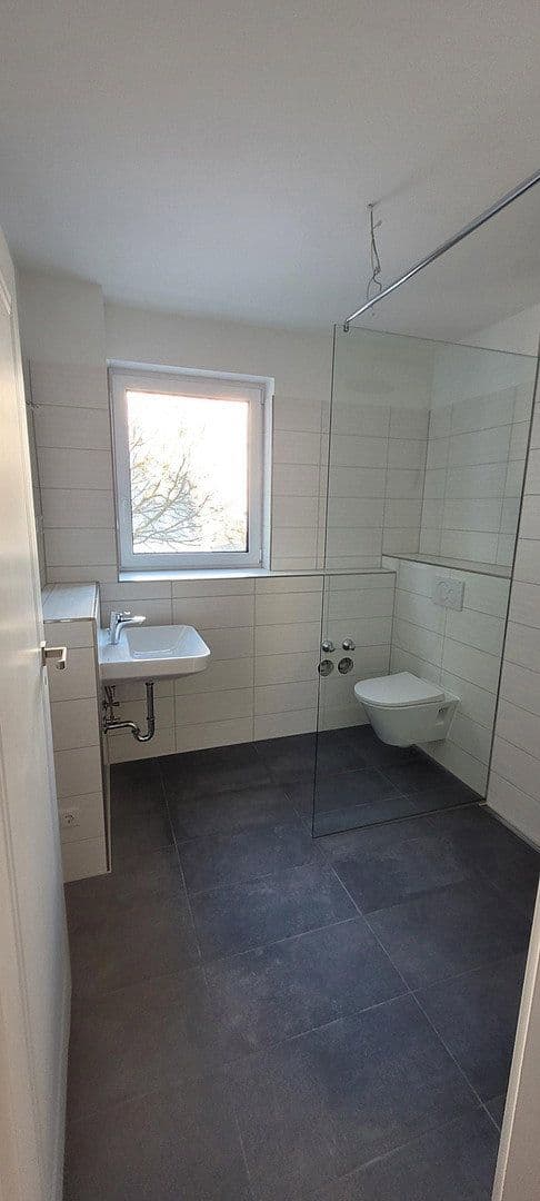 Prenájom bytu 2-izbový 61 m², Berlin, Berlín Prenájom bytu 2-izbový 61 m², Berlin, Berlín