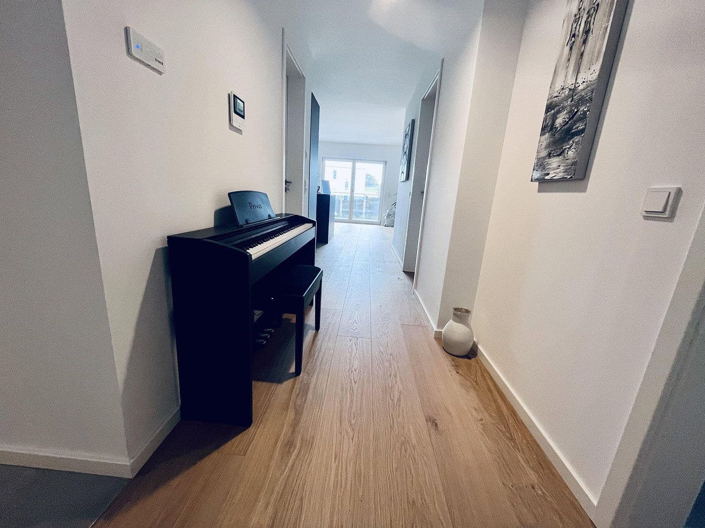 Predaj bytu 3-izbový 111 m², Meisenweg 8, Röttenbach, Bavorsko Predaj bytu 3-izbový 111 m², Meisenweg 8, Röttenbach, Bavorsko