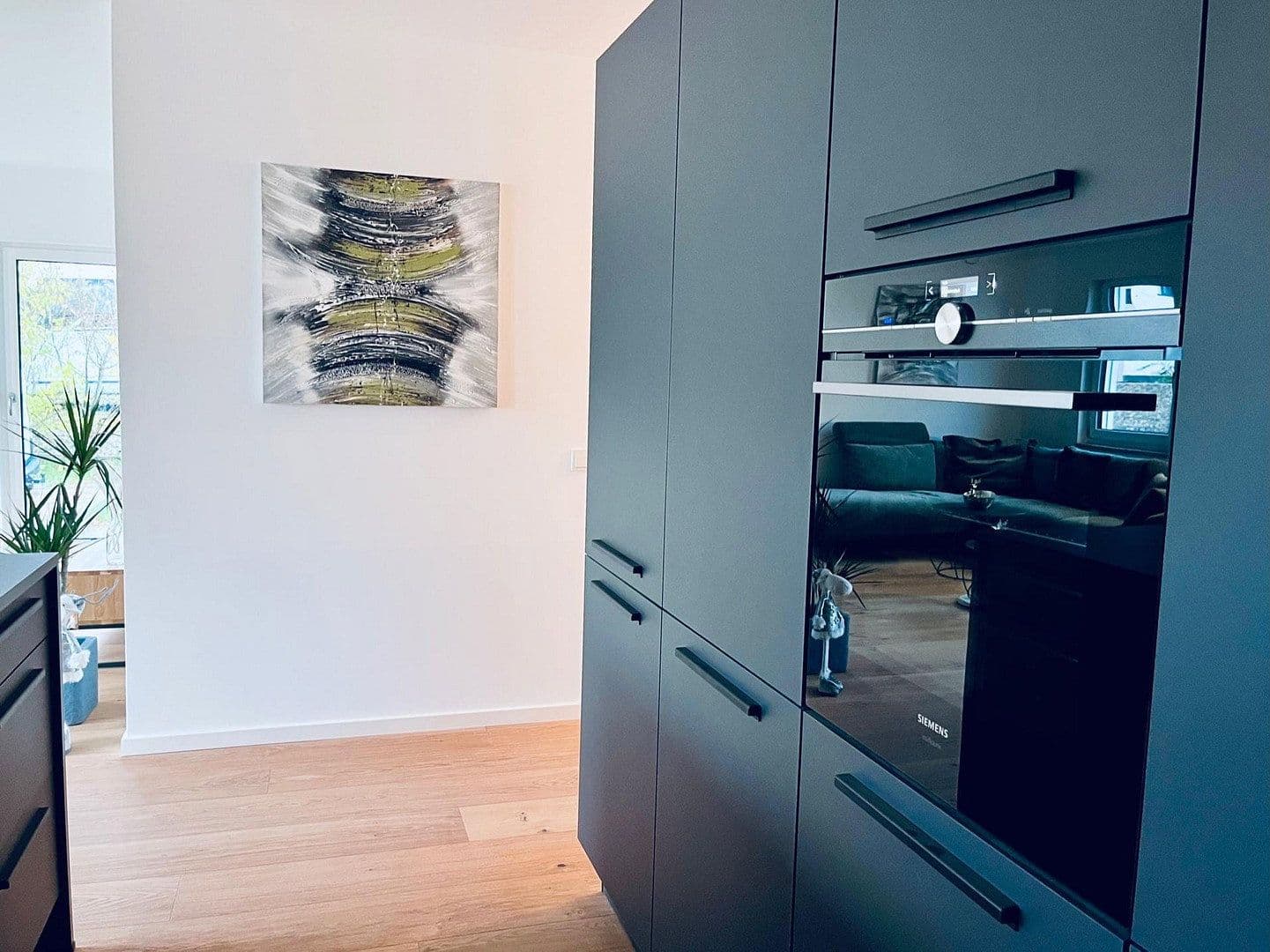 Predaj bytu 3-izbový 111 m², Meisenweg 8, Röttenbach, Bavorsko Predaj bytu 3-izbový 111 m², Meisenweg 8, Röttenbach, Bavorsko