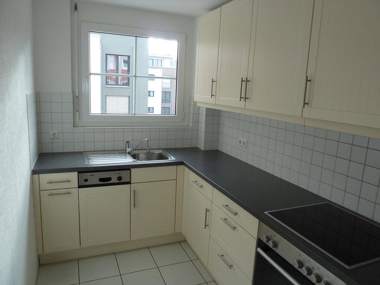 Prenájom bytu 2-izbový 68 m², Pommernstr. 19, Waldshut-Tiengen, Bádensko-Wurttembersko Prenájom bytu 2-izbový 68 m², Pommernstr. 19, Waldshut-Tiengen, Bádensko-Wurttembersko