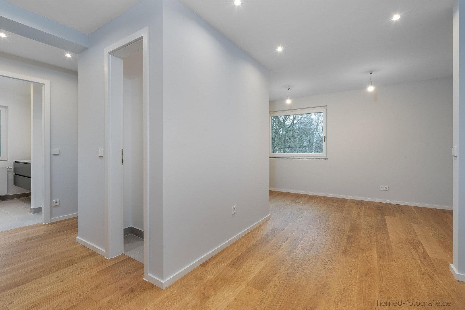 Predaj bytu 3-izbový 92 m², Hugo-Vogel-Straße, Berlin, Berlín Predaj bytu 3-izbový 92 m², Hugo-Vogel-Straße, Berlin, Berlín