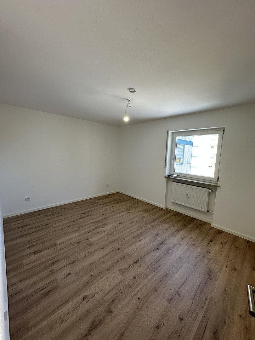 Predaj bytu 5-izbový 104 m², Tirschenreuth, Bavorsko Predaj bytu 5-izbový 104 m², Tirschenreuth, Bavorsko