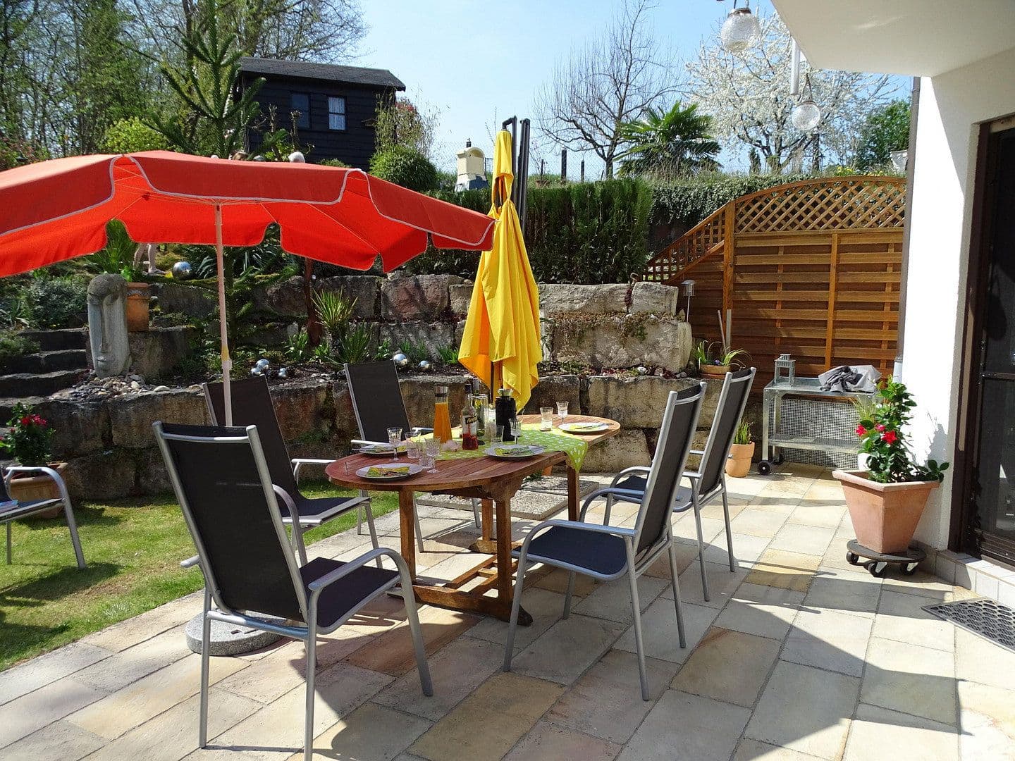 Predaj domu 125 m², pozemek 274 m², Sinsheim, Bádensko-Wurttembersko Predaj domu 125 m², pozemek 274 m², Sinsheim, Bádensko-Wurttembersko