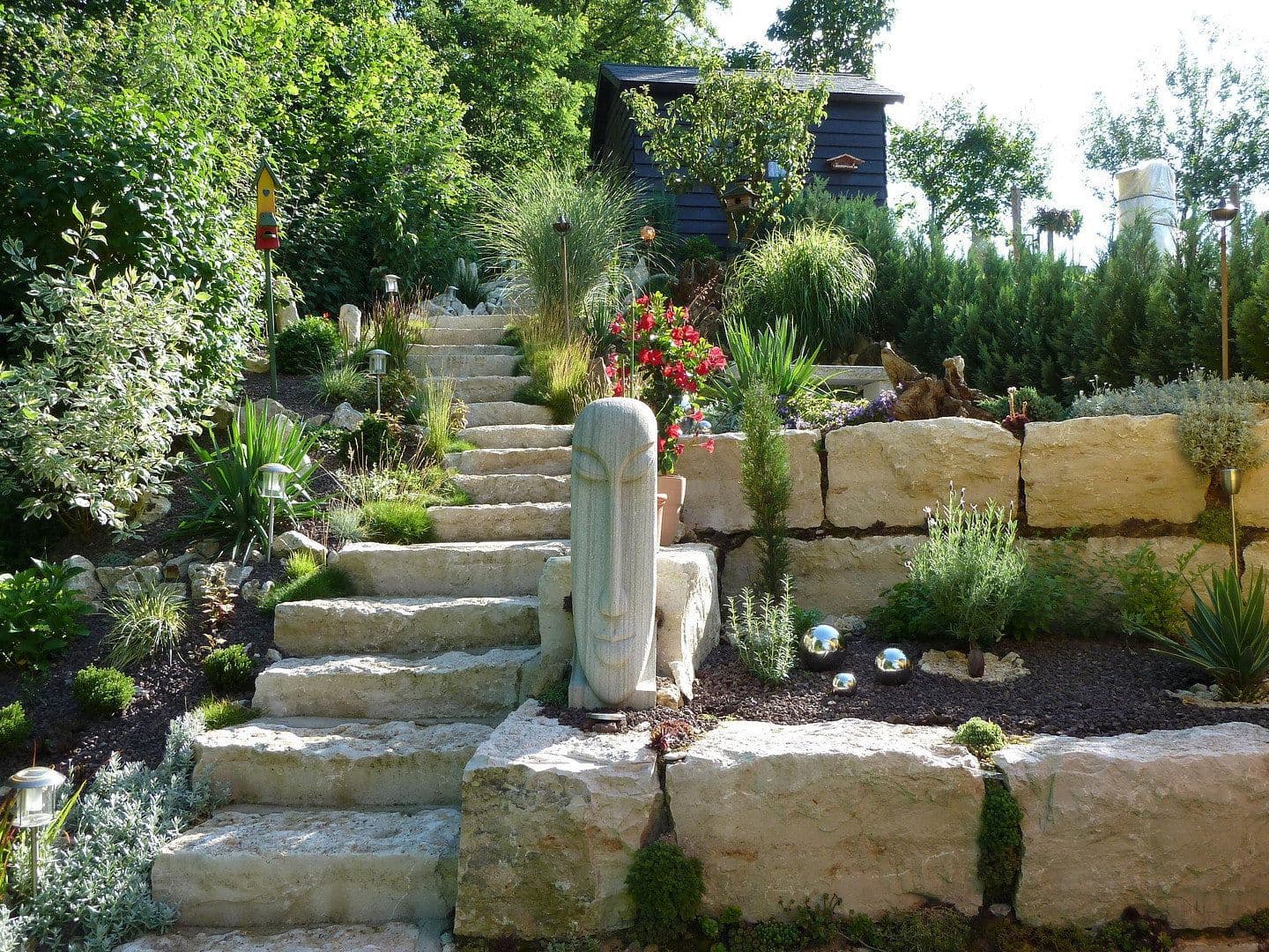 Predaj domu 125 m², pozemek 274 m², Sinsheim, Bádensko-Wurttembersko Predaj domu 125 m², pozemek 274 m², Sinsheim, Bádensko-Wurttembersko