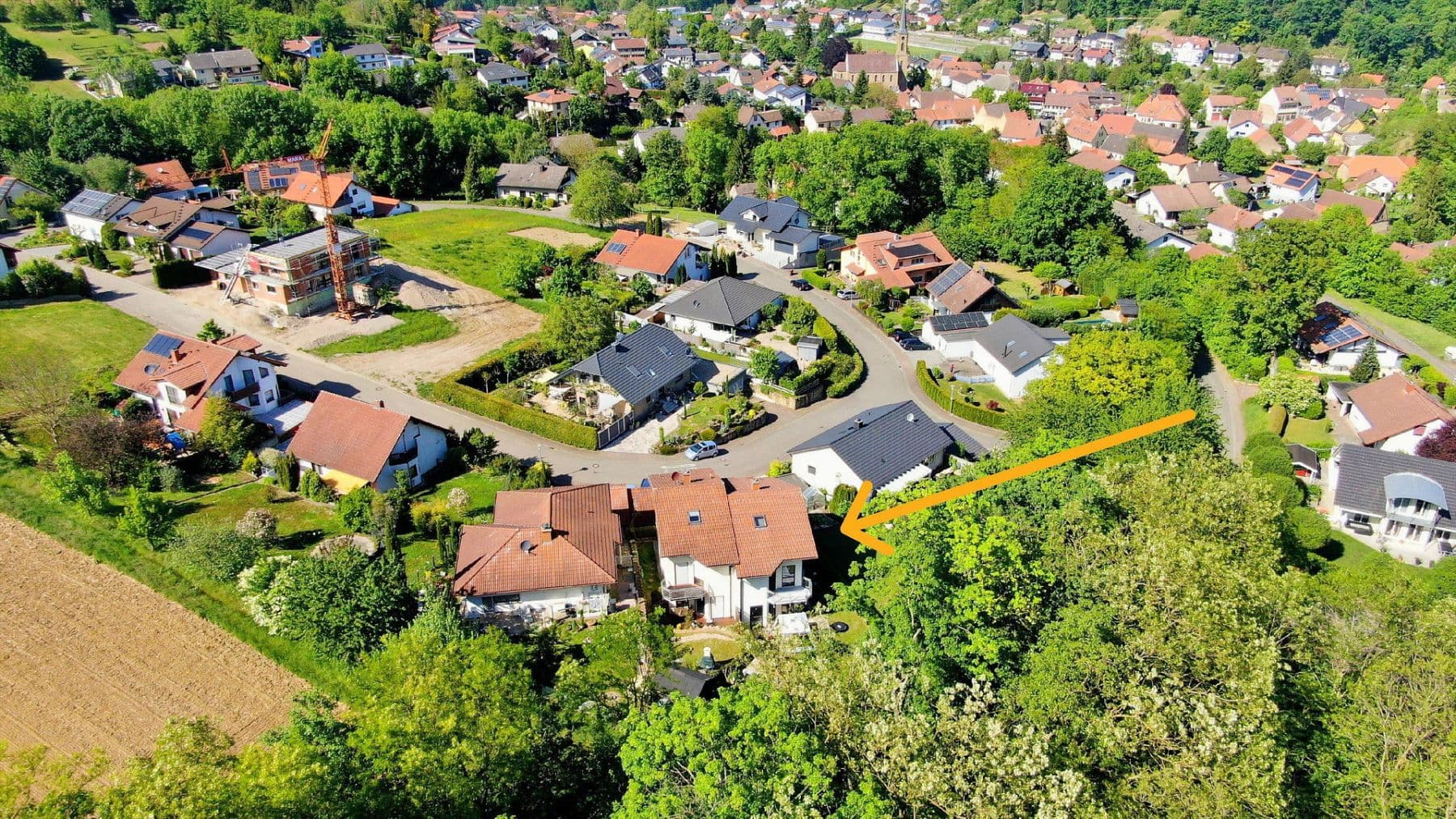 Predaj domu 125 m², pozemek 274 m², Sinsheim, Bádensko-Wurttembersko Predaj domu 125 m², pozemek 274 m², Sinsheim, Bádensko-Wurttembersko