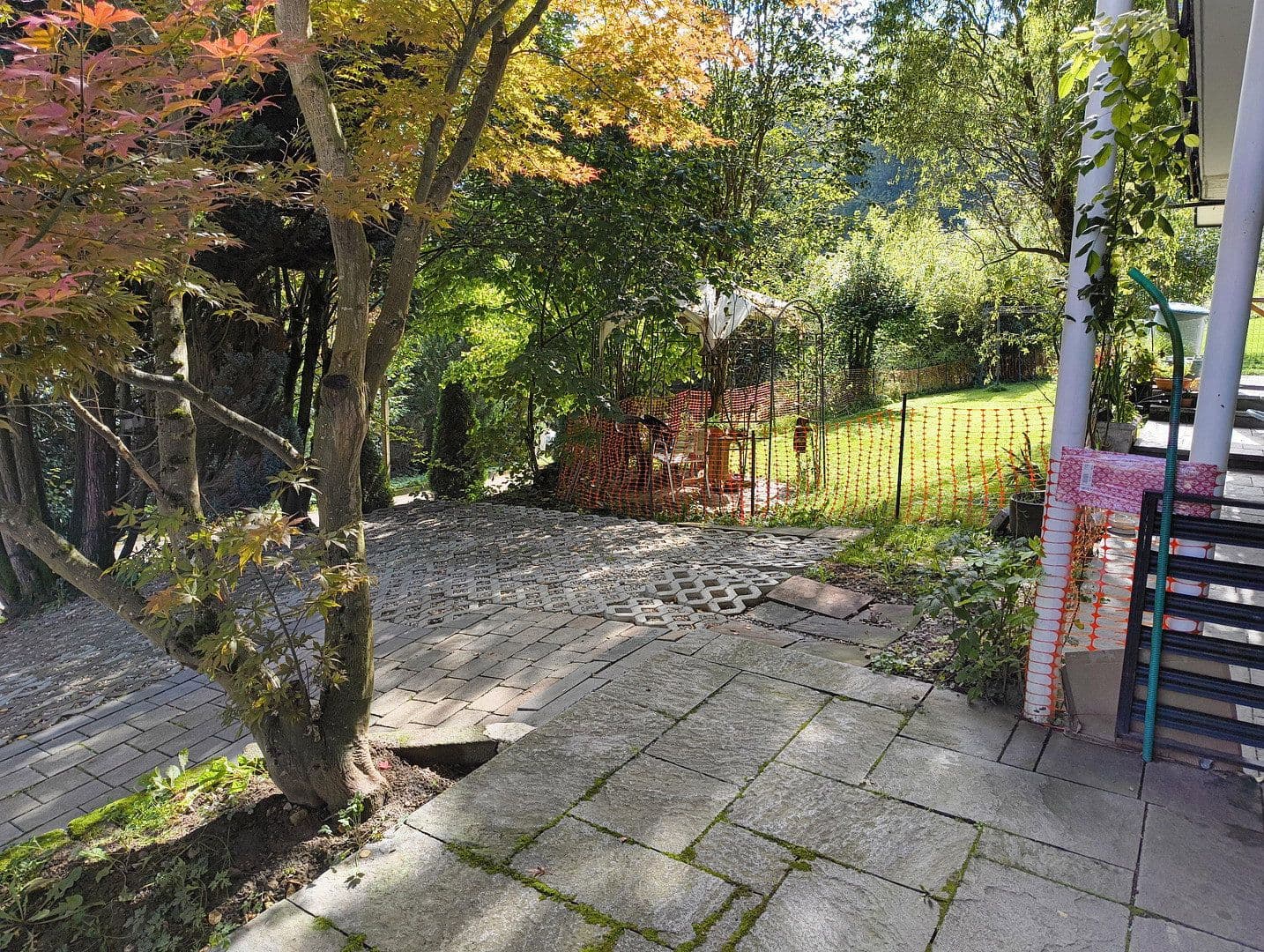 Predaj domu 330 m², pozemek 1.746 m², Haldenäckerstr. 15/2, Oberndorf am Neckar, Bádensko-Wurttembersko Predaj domu 330 m², pozemek 1.746 m², Haldenäckerstr. 15/2, Oberndorf am Neckar, Bádensko-Wurttembersko