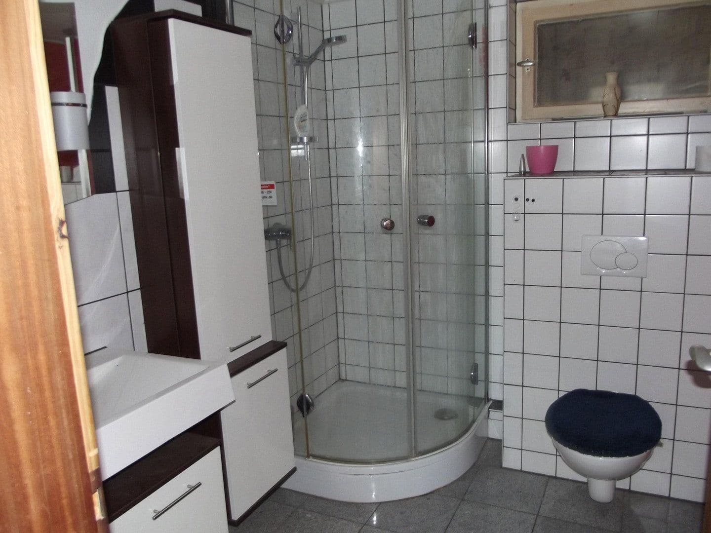 Predaj domu 330 m², pozemek 1.746 m², Haldenäckerstr. 15/2, Oberndorf am Neckar, Bádensko-Wurttembersko Predaj domu 330 m², pozemek 1.746 m², Haldenäckerstr. 15/2, Oberndorf am Neckar, Bádensko-Wurttembersko