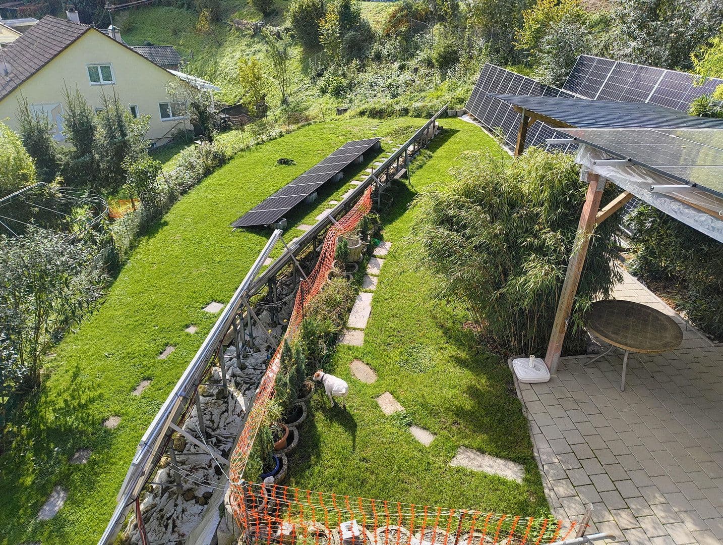 Predaj domu 330 m², pozemek 1.746 m², Haldenäckerstr. 15/2, Oberndorf am Neckar, Bádensko-Wurttembersko Predaj domu 330 m², pozemek 1.746 m², Haldenäckerstr. 15/2, Oberndorf am Neckar, Bádensko-Wurttembersko