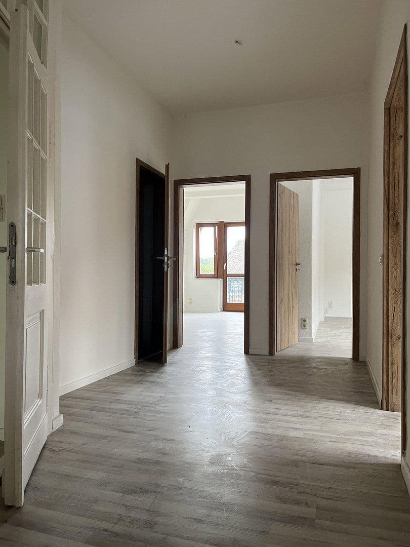 Prenájom bytu 3-izbový 79 m², Thomas-Mann-Straße 13, Zwickau, Sasko Prenájom bytu 3-izbový 79 m², Thomas-Mann-Straße 13, Zwickau, Sasko