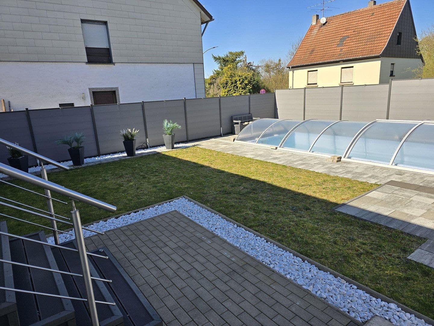 Predaj domu 268 m², pozemek 688 m², Kirkel, Sársko Predaj domu 268 m², pozemek 688 m², Kirkel, Sársko