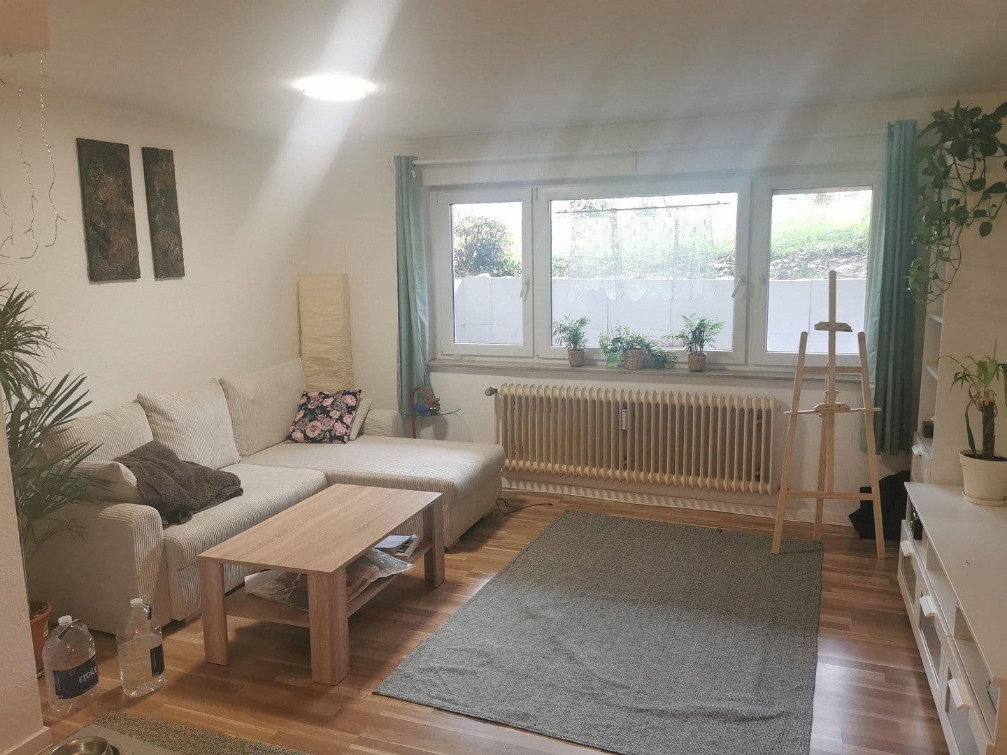Prenájom bytu 2-izbový 45 m², Stuttgart, Bádensko-Wurttembersko Prenájom bytu 2-izbový 45 m², Stuttgart, Bádensko-Wurttembersko