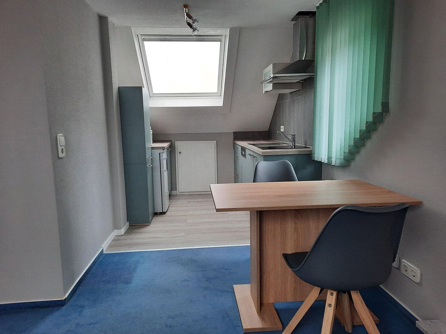 Predaj domu 410 m², pozemek 920 m², Crailsheim, Bádensko-Wurttembersko Predaj domu 410 m², pozemek 920 m², Crailsheim, Bádensko-Wurttembersko