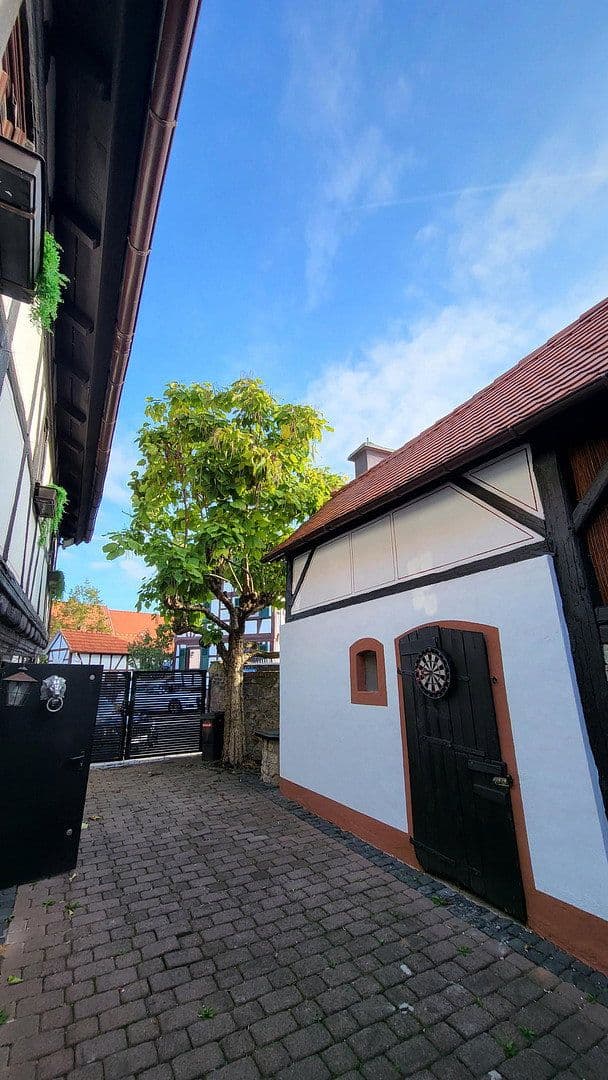 Predaj domu 280 m², pozemek 379 m², Rodenbach, Hesensko Predaj domu 280 m², pozemek 379 m², Rodenbach, Hesensko