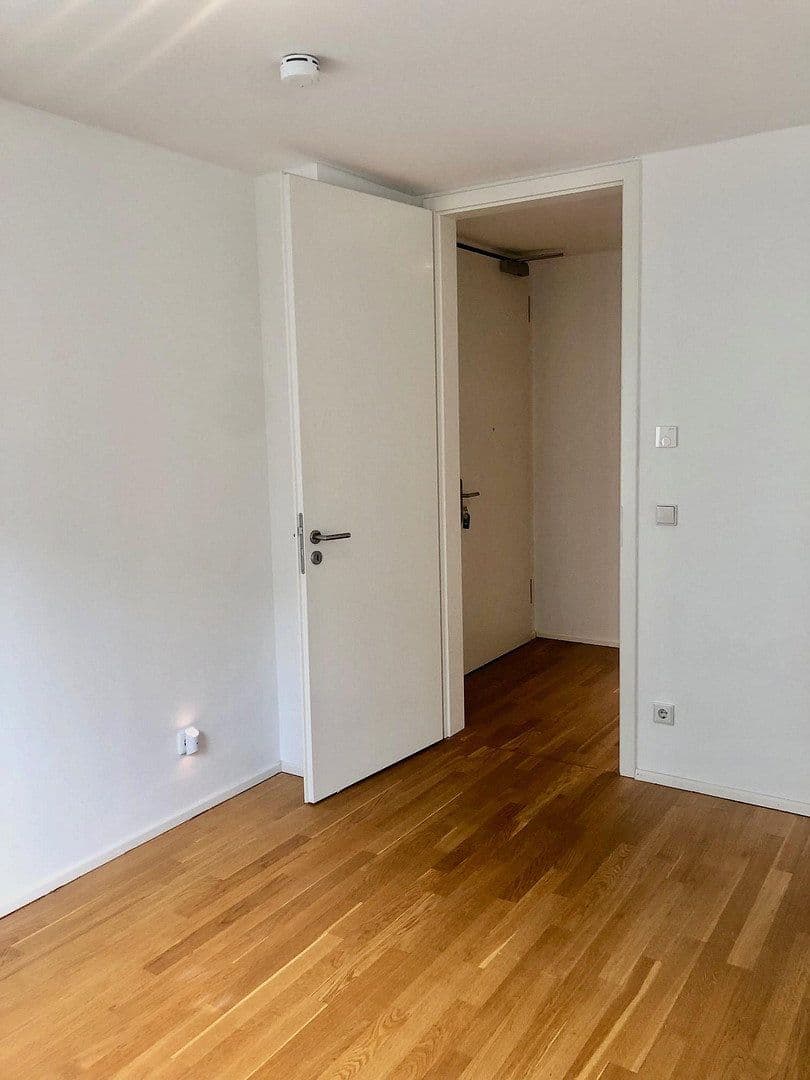 Predaj bytu 3-izbový 80 m², Zur Kalbacher Höhe 17, Frankfurt am Main Riedberg, Hesensko Predaj bytu 3-izbový 80 m², Zur Kalbacher Höhe 17, Frankfurt am Main Riedberg, Hesensko