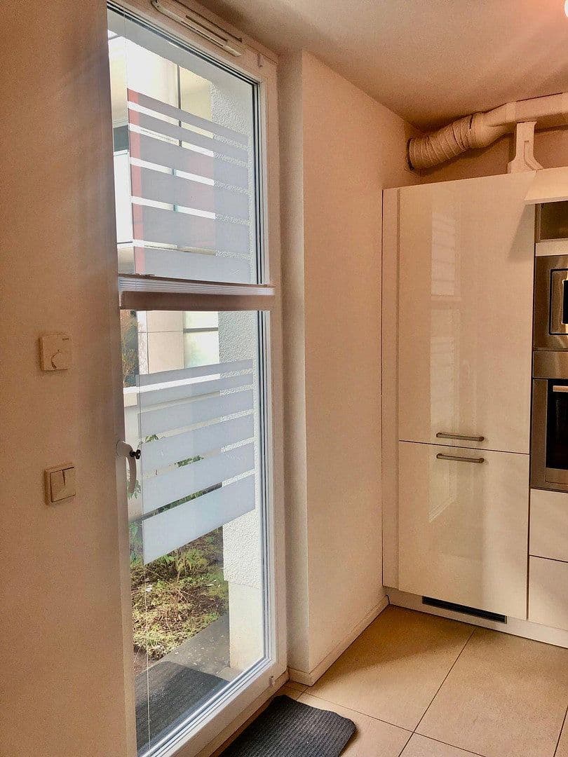 Predaj bytu 3-izbový 80 m², Zur Kalbacher Höhe 17, Frankfurt am Main Riedberg, Hesensko Predaj bytu 3-izbový 80 m², Zur Kalbacher Höhe 17, Frankfurt am Main Riedberg, Hesensko