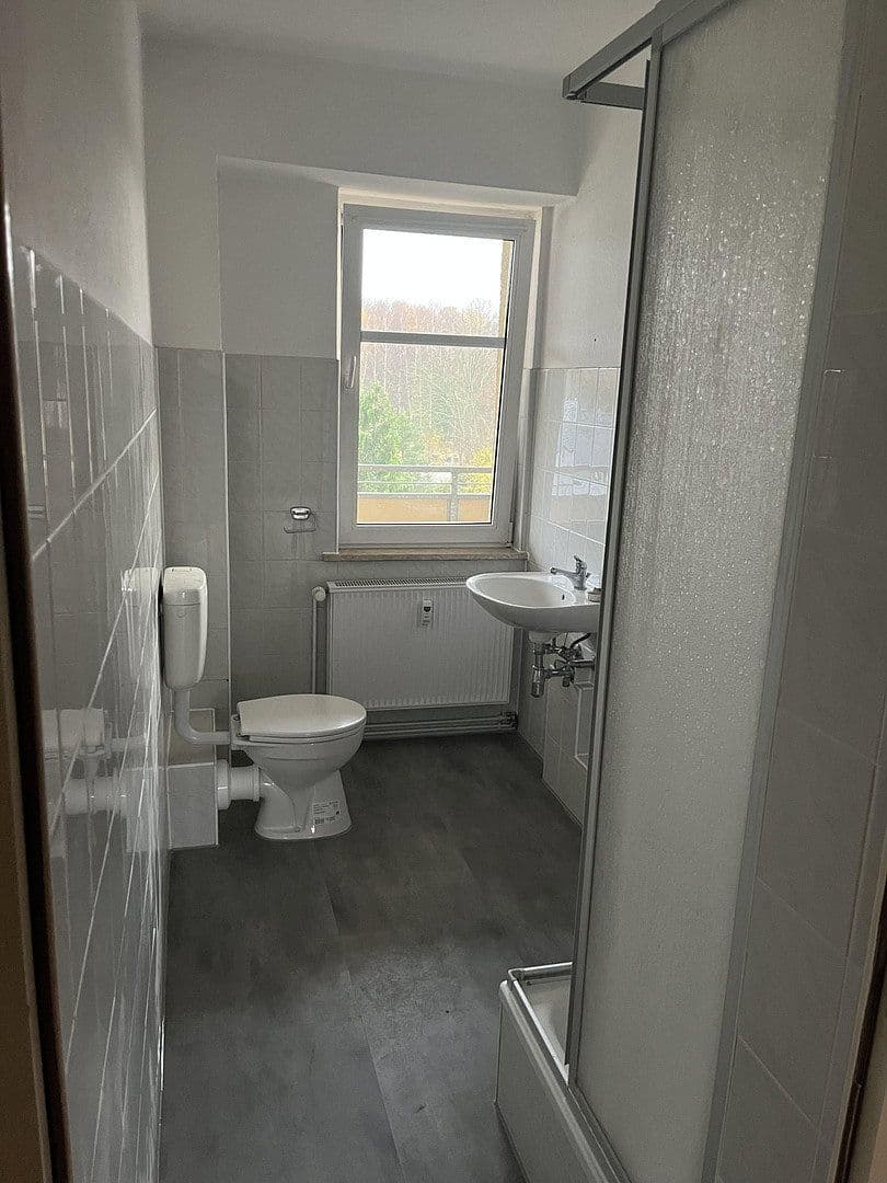 Prenájom bytu 1-izbový 38 m², Leipziger Vorstadt 18, Pegau, Sasko Prenájom bytu 1-izbový 38 m², Leipziger Vorstadt 18, Pegau, Sasko