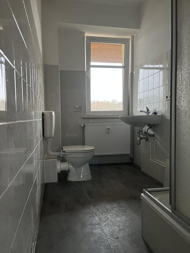 Prenájom bytu 1-izbový 38 m², Leipziger Vorstadt 18, Pegau, Sasko Prenájom bytu 1-izbový 38 m², Leipziger Vorstadt 18, Pegau, Sasko