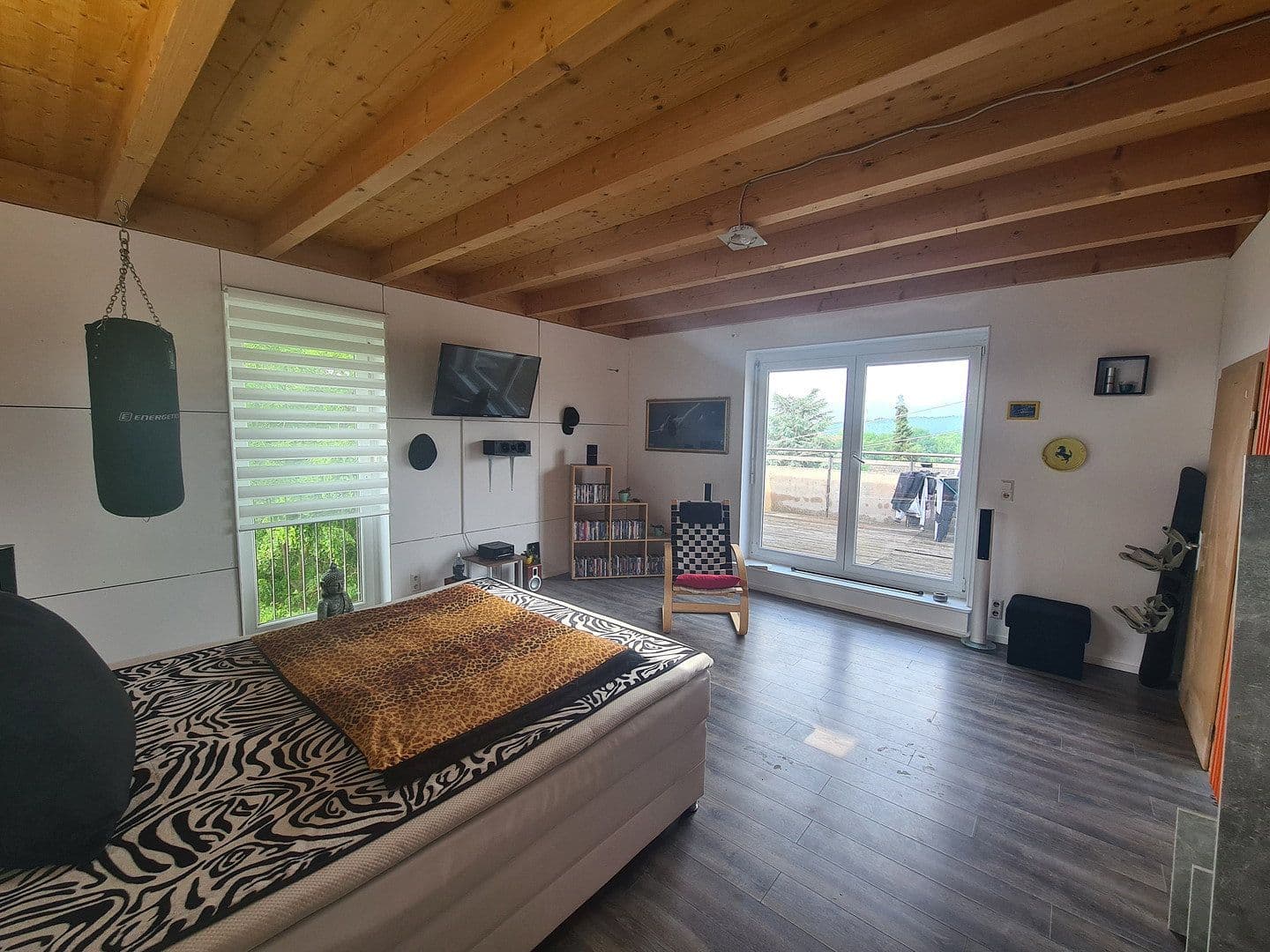 Predaj domu 330 m², pozemek 375 m², Paradiesweg 2, Aach, Bádensko-Wurttembersko Predaj domu 330 m², pozemek 375 m², Paradiesweg 2, Aach, Bádensko-Wurttembersko