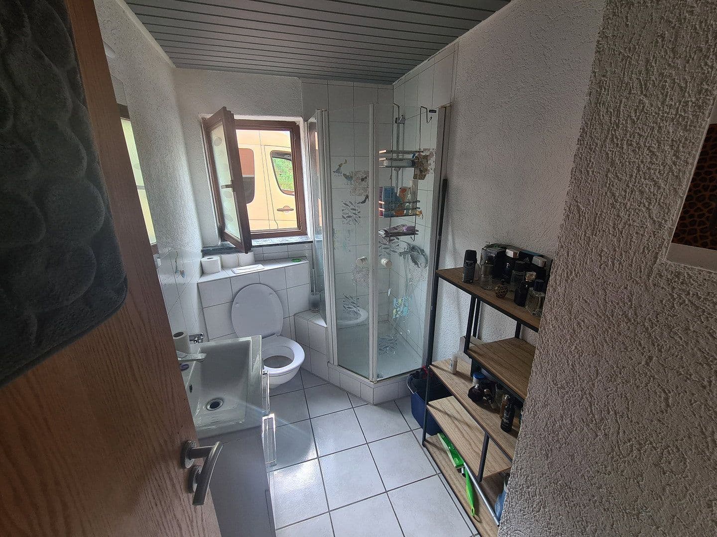 Predaj domu 330 m², pozemek 375 m², Paradiesweg 2, Aach, Bádensko-Wurttembersko Predaj domu 330 m², pozemek 375 m², Paradiesweg 2, Aach, Bádensko-Wurttembersko