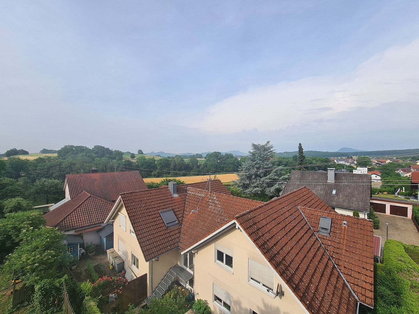 Predaj domu 330 m², pozemek 375 m², Paradiesweg 2, Aach, Bádensko-Wurttembersko Predaj domu 330 m², pozemek 375 m², Paradiesweg 2, Aach, Bádensko-Wurttembersko