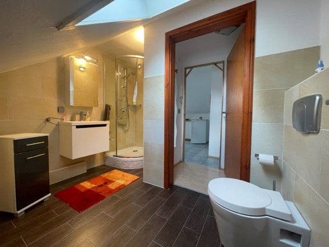 Prenájom bytu 1-izbový 34 m², Bielefeld, Severné Porýnie - Westfálsko Prenájom bytu 1-izbový 34 m², Bielefeld, Severné Porýnie - Westfálsko