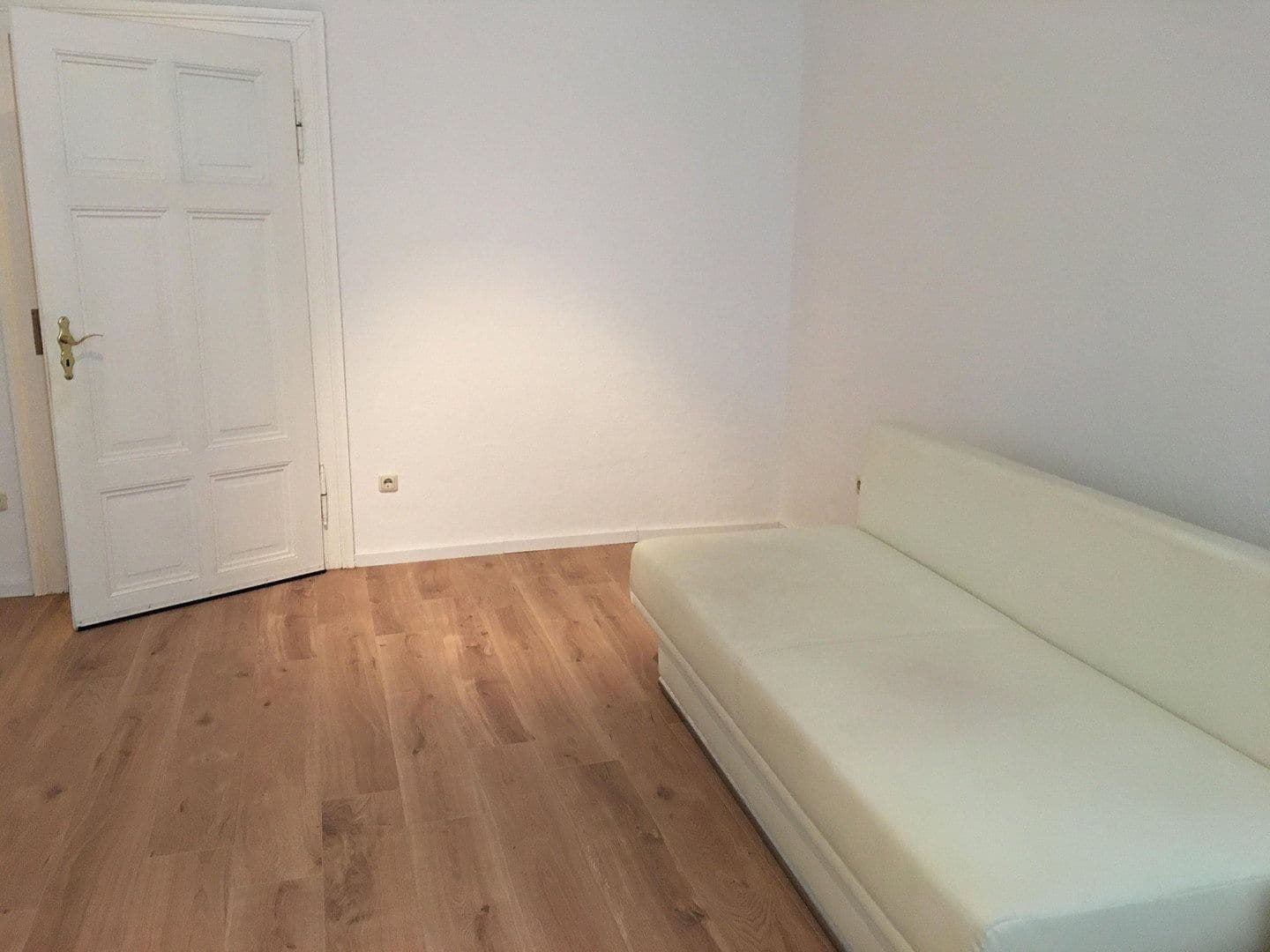 Prenájom kancelárie 540 m², Mariannenstrasse 20, Dessau-Rosslau, Sasko-Anhaltsko Prenájom kancelárie 540 m², Mariannenstrasse 20, Dessau-Rosslau, Sasko-Anhaltsko