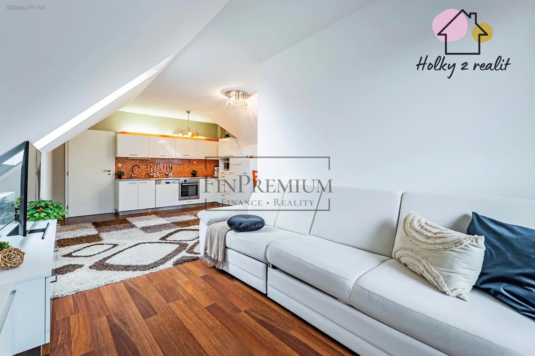 Predaj bytu 4-izbový 108 m², Lomená, Jesenice, Středočeský kraj Predaj bytu 4-izbový 108 m², Lomená, Jesenice, Středočeský kraj