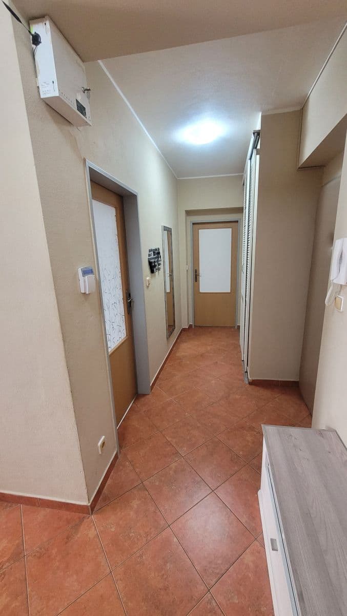 Predaj bytu 4-izbový 80 m², Sportovní, Ivančice, Jihomoravský kraj Predaj bytu 4-izbový 80 m², Sportovní, Ivančice, Jihomoravský kraj