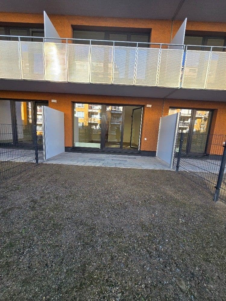 Prenájom bytu 1-izbový 35 m², Pod Harfou, Praha, Praha Prenájom bytu 1-izbový 35 m², Pod Harfou, Praha, Praha