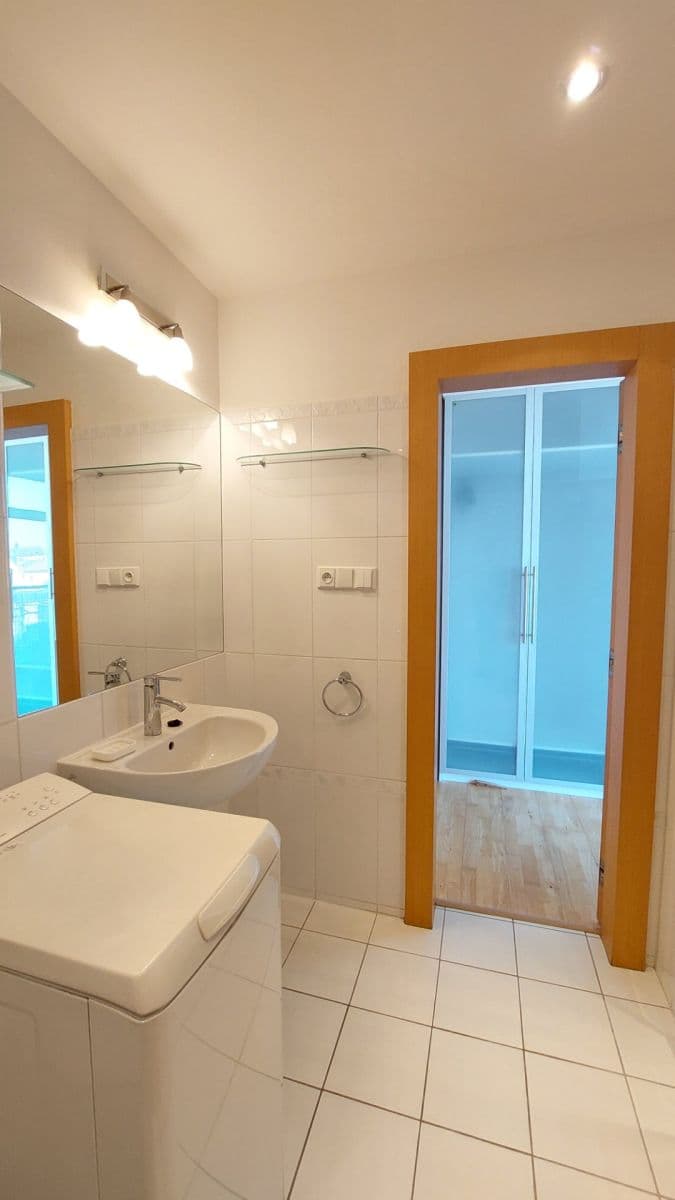 Predaj bytu 2-izbový 58 m², K Lesu, Praha, Praha Predaj bytu 2-izbový 58 m², K Lesu, Praha, Praha