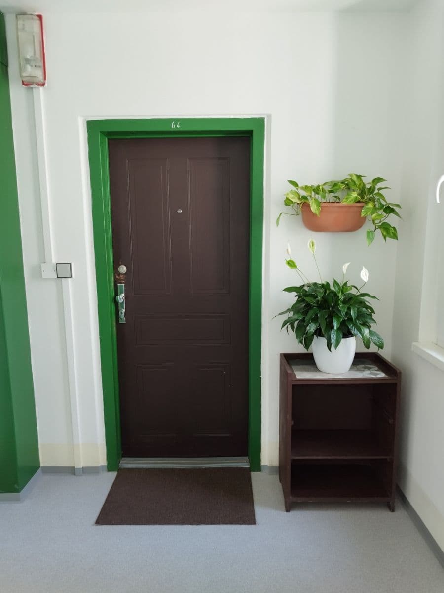 Prenájom bytu 3-izbový 70 m², Janského, Praha, Praha Prenájom bytu 3-izbový 70 m², Janského, Praha, Praha