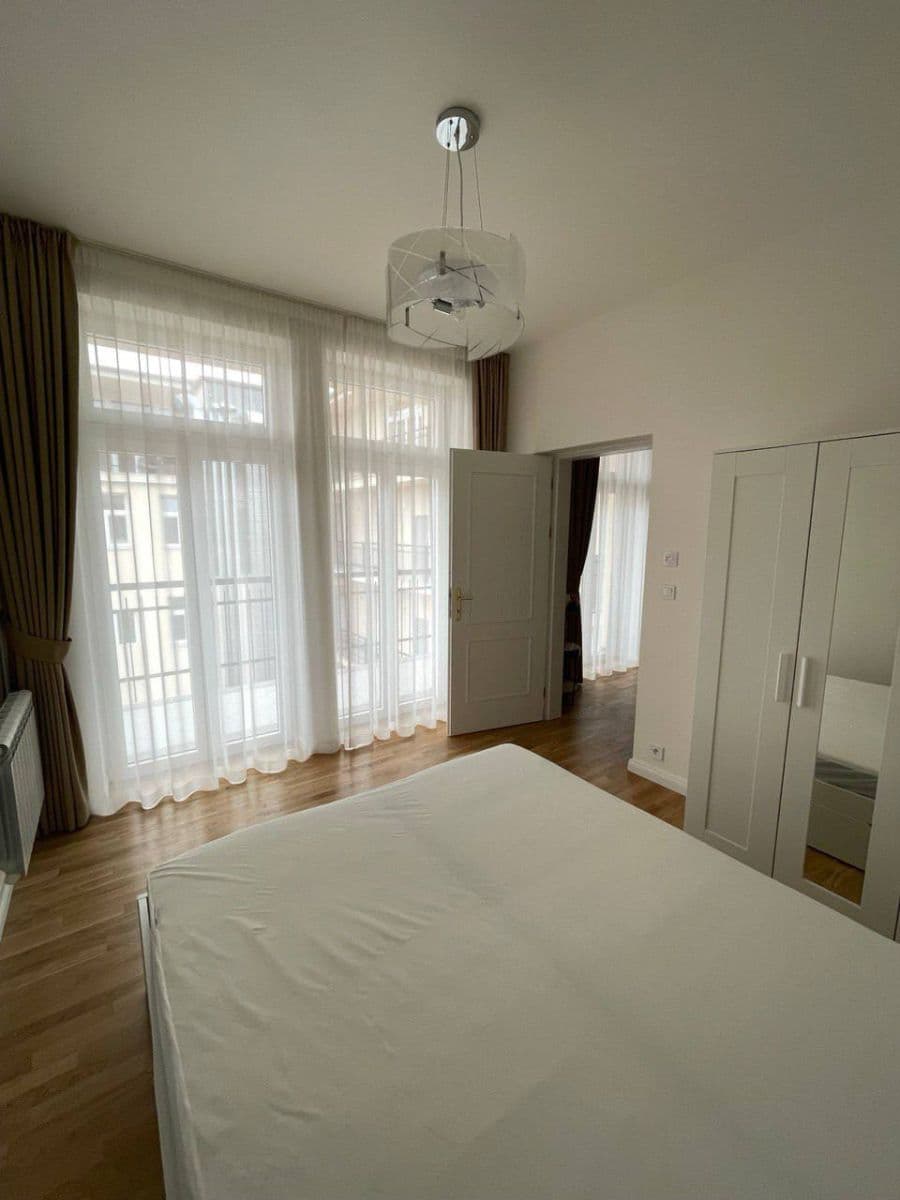 Prenájom bytu 2-izbový 47 m², Vítkova, Praha, Praha Prenájom bytu 2-izbový 47 m², Vítkova, Praha, Praha