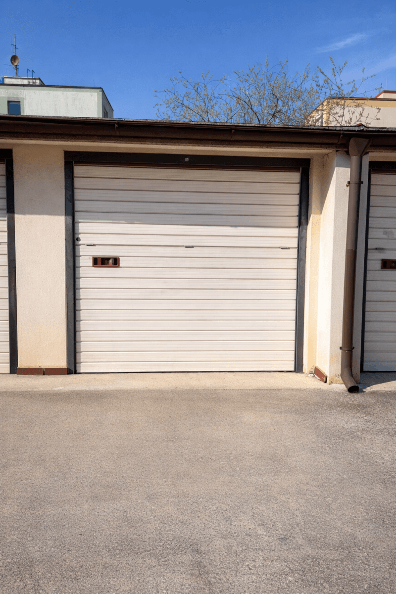 Predaj garáže 18 m², Odlehlá, Praha, Praha Predaj garáže 18 m², Odlehlá, Praha, Praha