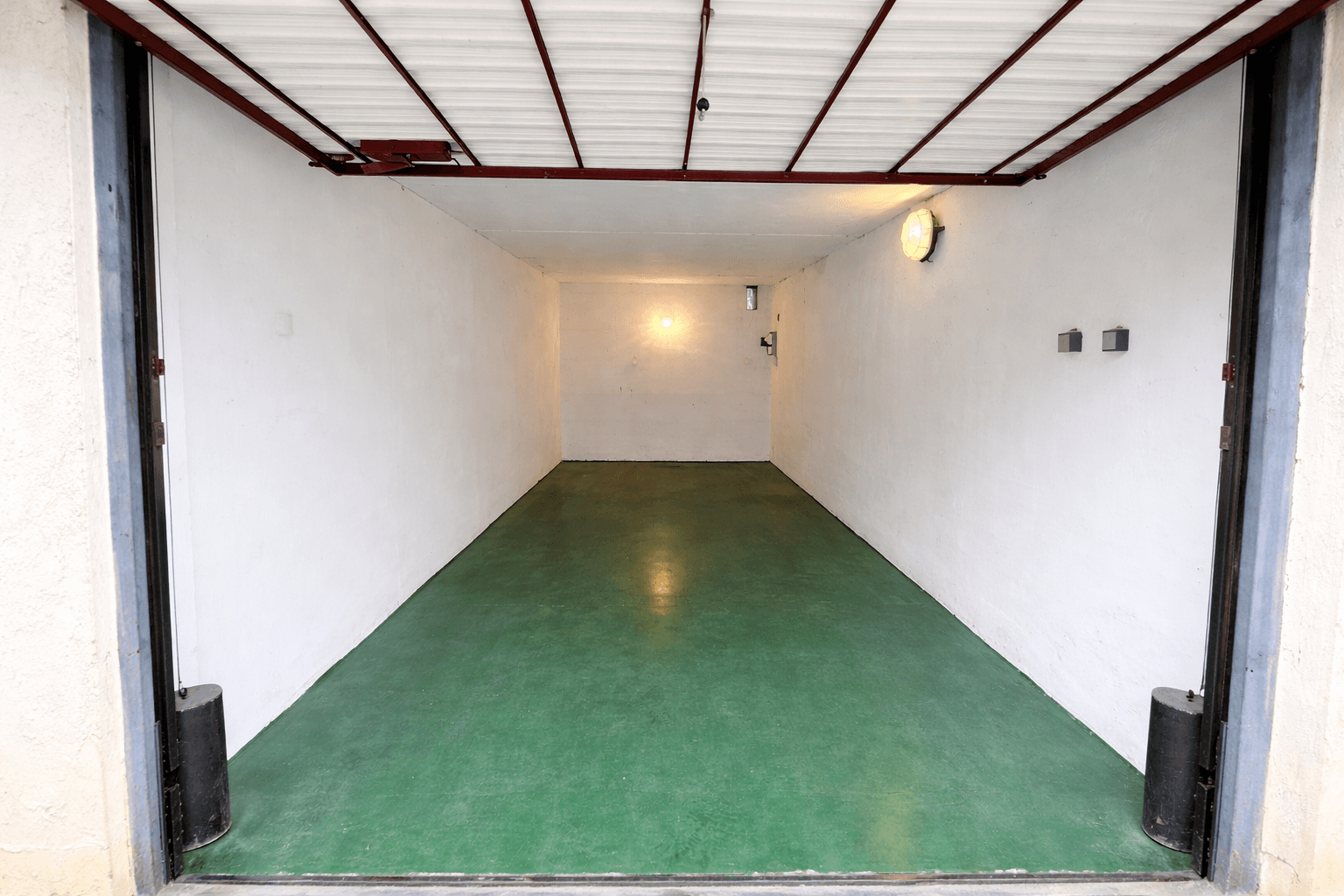 Predaj garáže 18 m², Odlehlá, Praha, Praha Predaj garáže 18 m², Odlehlá, Praha, Praha