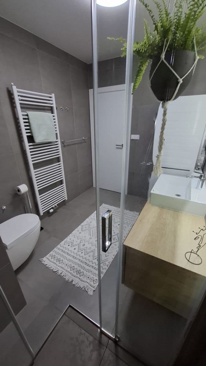 Predaj bytu 3-izbový 89 m², Jizerská, Liberec, Liberecký kraj Predaj bytu 3-izbový 89 m², Jizerská, Liberec, Liberecký kraj