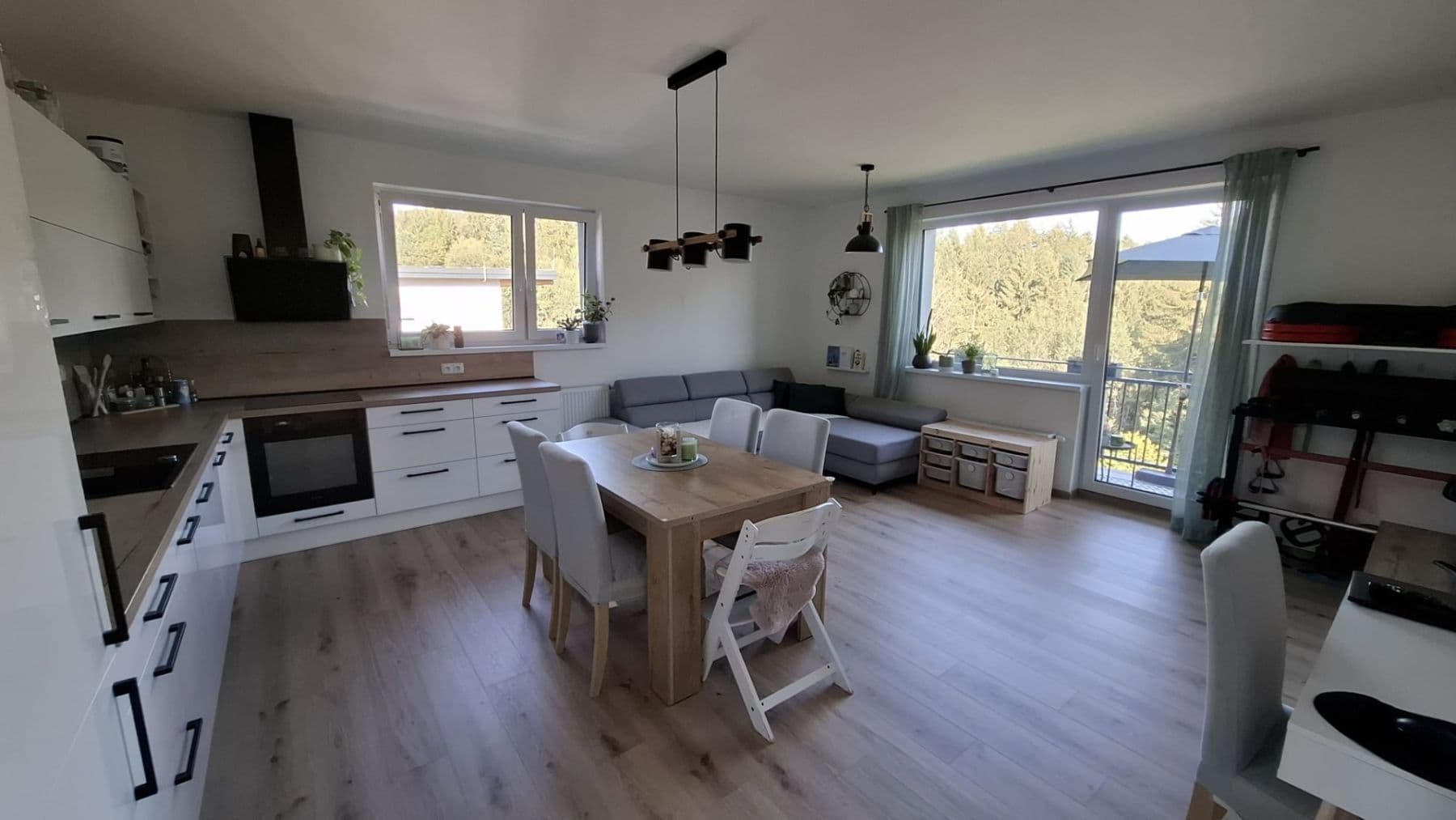 Predaj bytu 3-izbový 89 m², Jizerská, Liberec, Liberecký kraj Predaj bytu 3-izbový 89 m², Jizerská, Liberec, Liberecký kraj