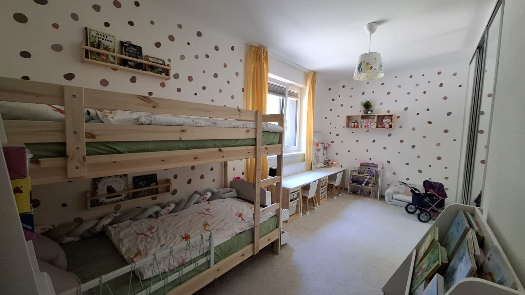 Predaj bytu 3-izbový 89 m², Jizerská, Liberec, Liberecký kraj Predaj bytu 3-izbový 89 m², Jizerská, Liberec, Liberecký kraj
