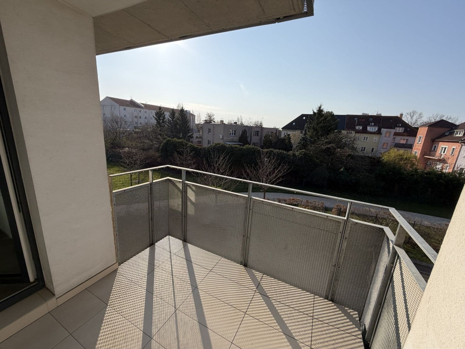 Prenájom bytu 3-izbový 84 m², Zvěřinova, Praha, Praha Prenájom bytu 3-izbový 84 m², Zvěřinova, Praha, Praha