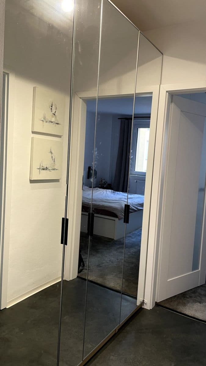 Prenájom bytu 3-izbový 69 m², Schnirchova, Praha, Praha Prenájom bytu 3-izbový 69 m², Schnirchova, Praha, Praha