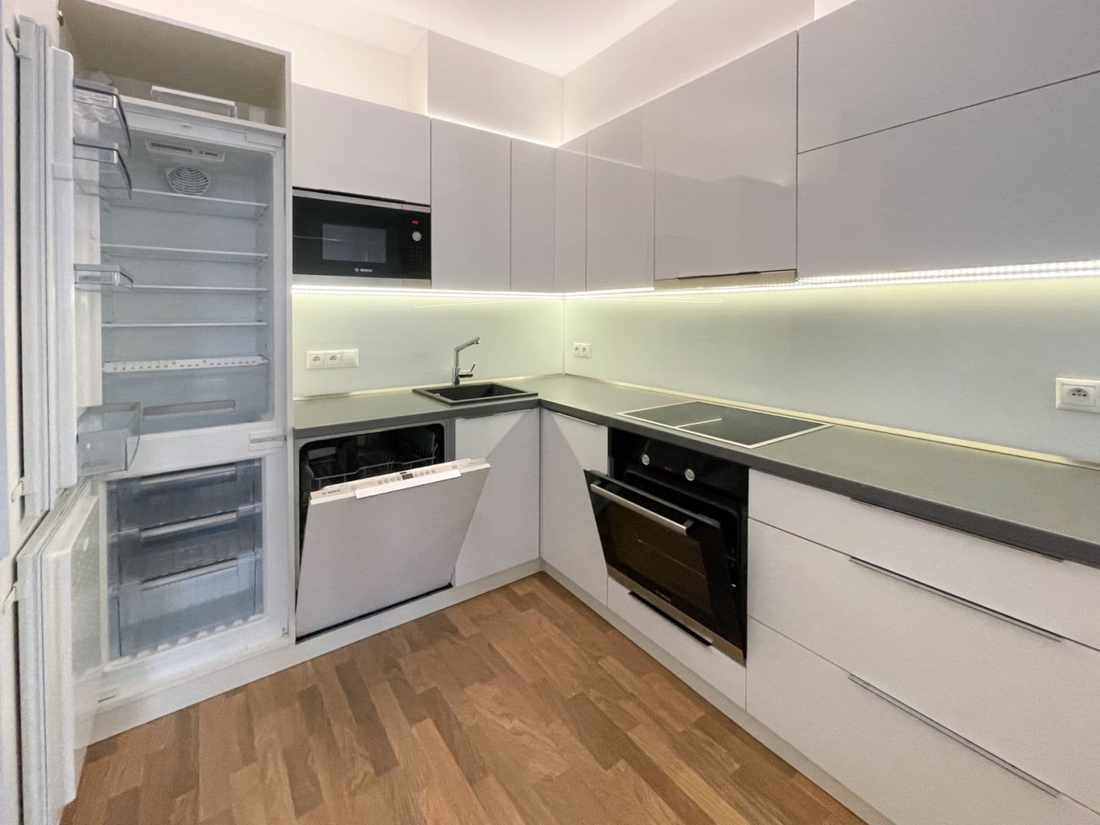 Predaj bytu 1-izbový 39 m², Francouzská, Brno, Jihomoravský kraj Predaj bytu 1-izbový 39 m², Francouzská, Brno, Jihomoravský kraj
