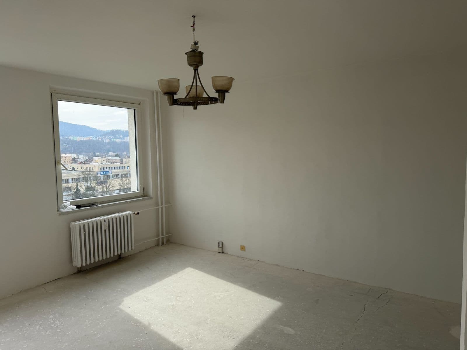 Predaj bytu 1-izbový 47 m², Žežická, Ústí nad Labem, Ústecký kraj Predaj bytu 1-izbový 47 m², Žežická, Ústí nad Labem, Ústecký kraj