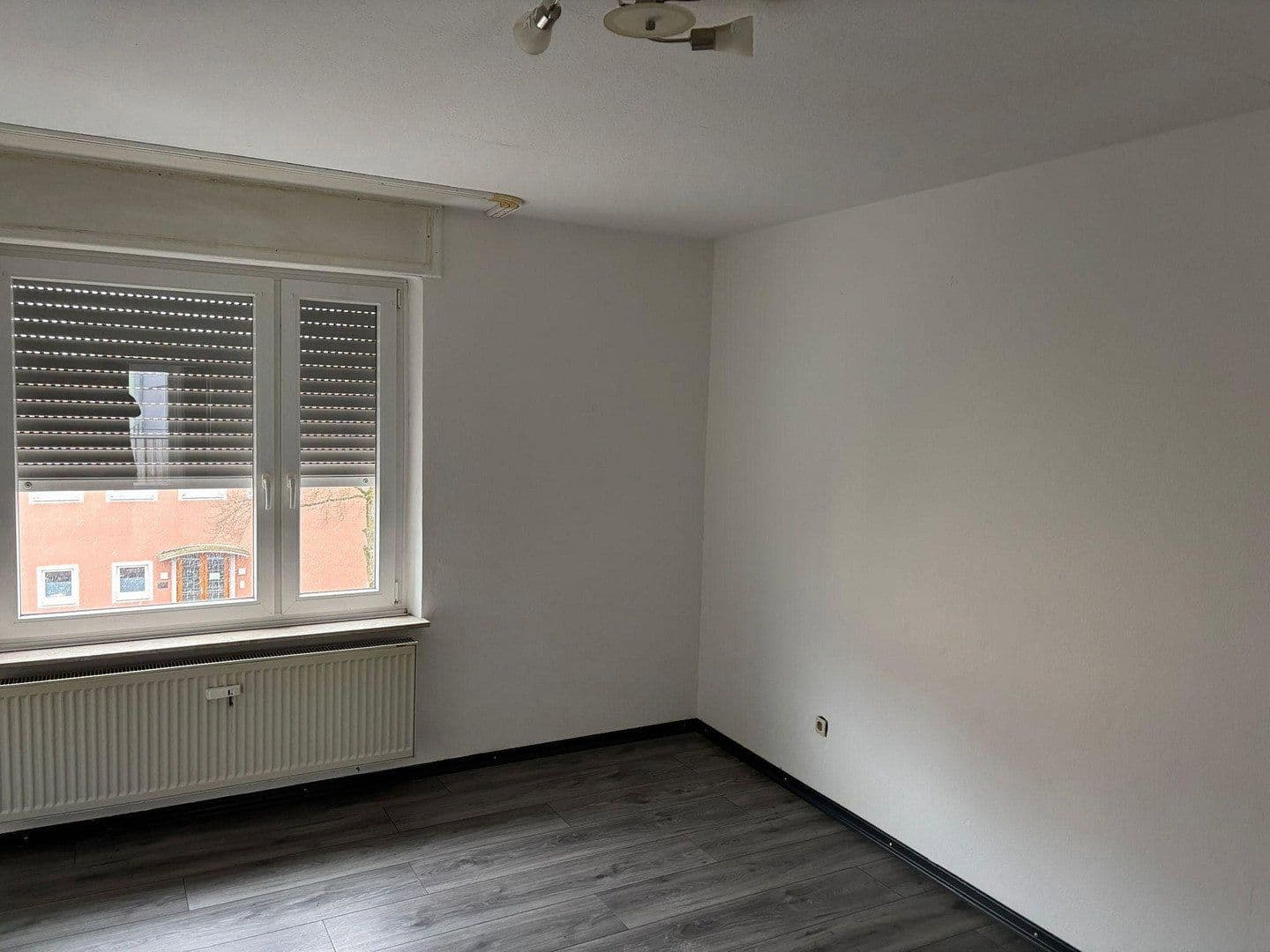 Prenájom bytu 3-izbový 83 m², Dankelsbachstr 41, Pirmasens, Porýnie-Falcko Prenájom bytu 3-izbový 83 m², Dankelsbachstr 41, Pirmasens, Porýnie-Falcko